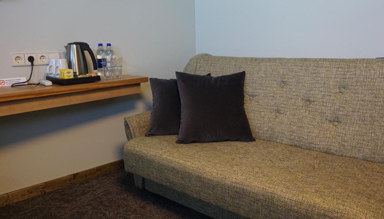 Hotel Kolumbs Liepaja Ngoại thất bức ảnh