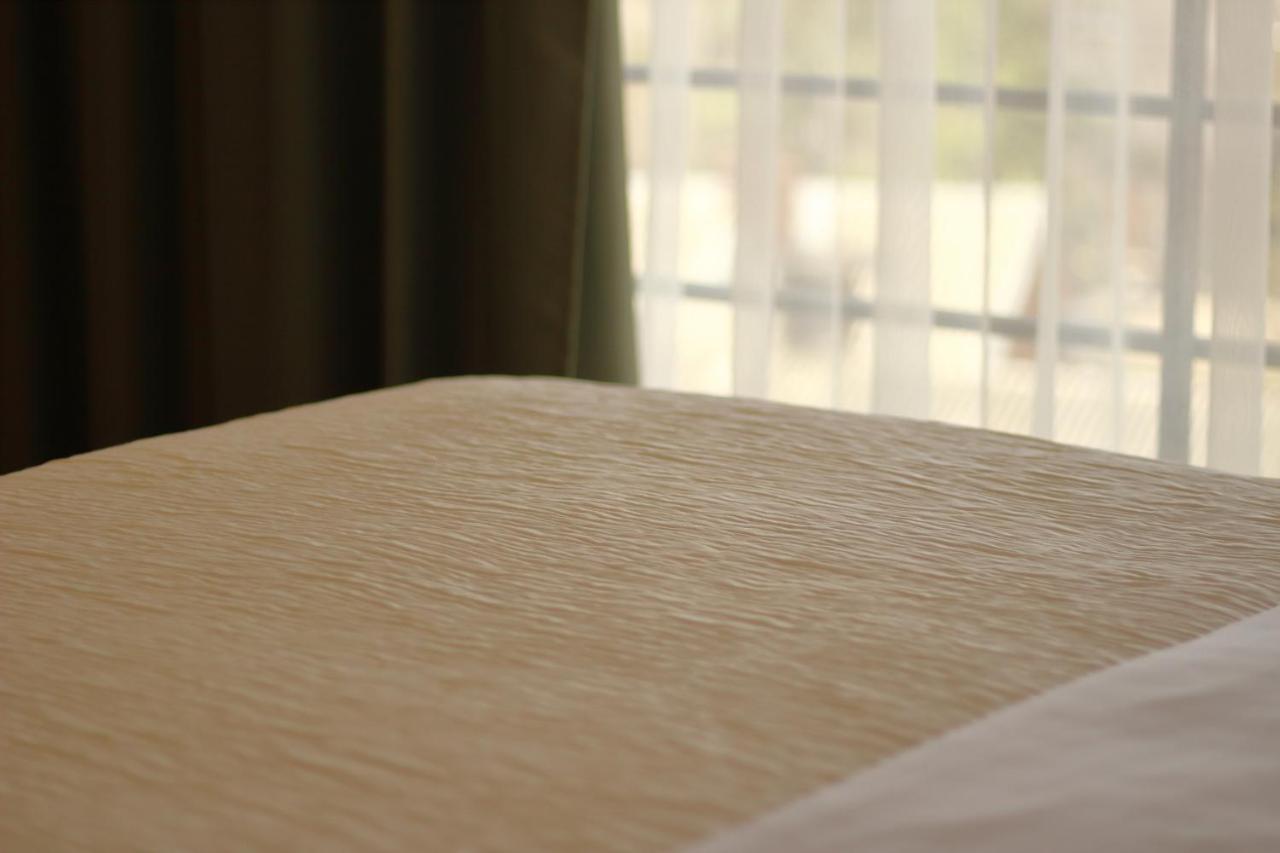 Hotel Kolumbs Liepaja Ngoại thất bức ảnh