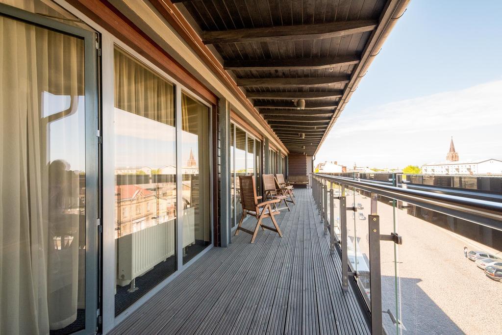 Hotel Kolumbs Liepaja Ngoại thất bức ảnh