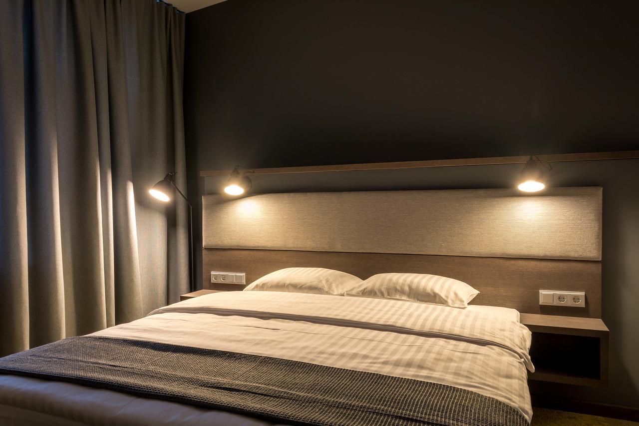 Hotel Kolumbs Liepaja Ngoại thất bức ảnh