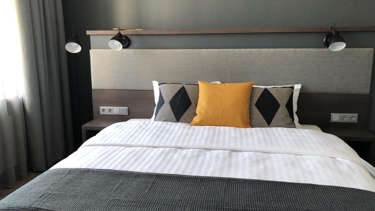 Hotel Kolumbs Liepaja Ngoại thất bức ảnh