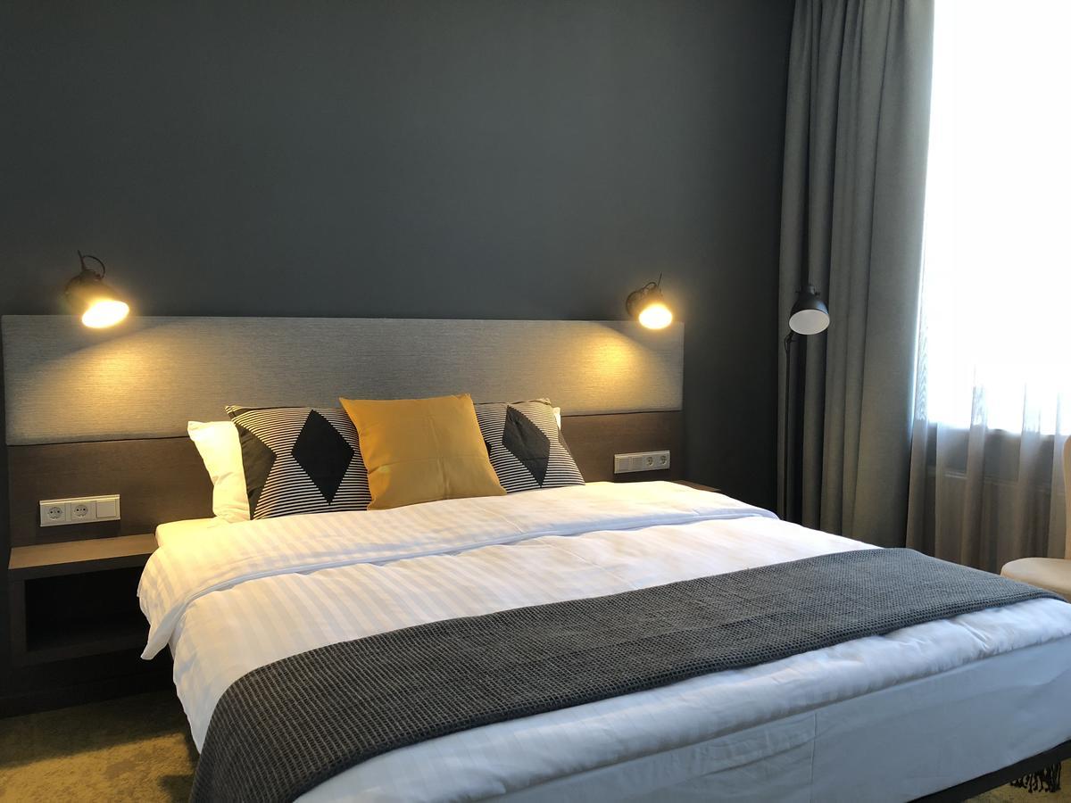 Hotel Kolumbs Liepaja Ngoại thất bức ảnh