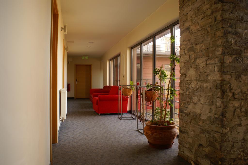 Hotel Kolumbs Liepaja Ngoại thất bức ảnh